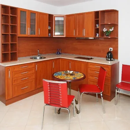 Апартаменты Sofia In Sunny Солнечный берег