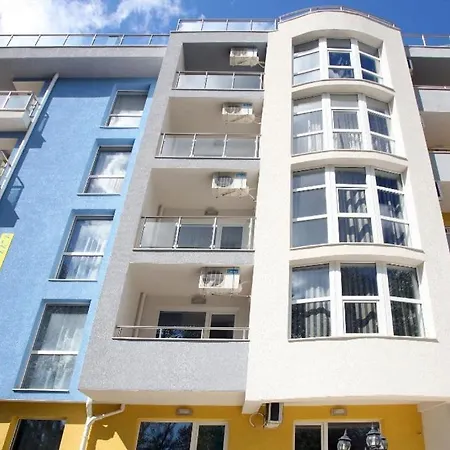 Sofia In Sunny * Солнечный берег