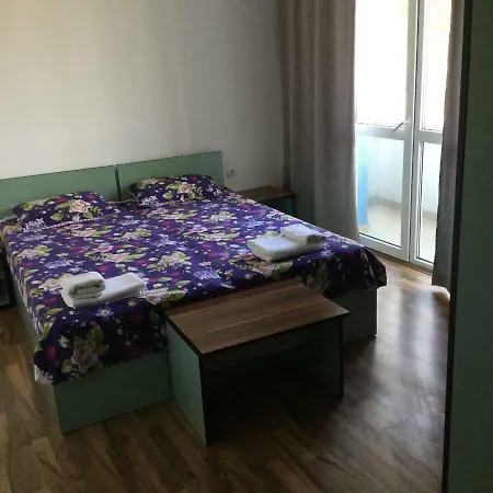 Sofia In Sunny Апартаменты *